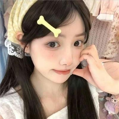 玉米上的麻雀